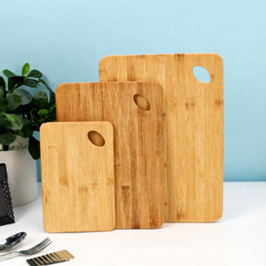 Tabla de Cortar de Bambú, Apta para Lavavajillas, Marca BLUE LOTUS, Calidad Confiable, Aspecto Elegante, Fácil de Usar para Todos los Estilos de Cocina - Product Image 1