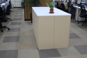 جودة عالية حديثة فاخرة خشبية مكتب ورشة عمل مستودع سوبر ماركت المدرسة المنقولة وقابلة للقفل - Product Image 5