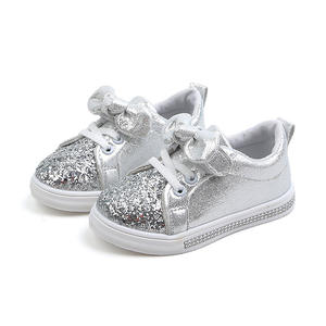 Moda Casual niño y niña pisos punta redonda mocasín de cuero suave deslizamiento en mocasines zapatos de escuela para niños - Product Image 1