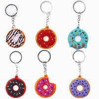 Porte-clés de dessin animé mignon en forme de beignet, porte-clés en résine pour sac de voiture, accessoires de décoration, porte-clés en silicone souple en PVC