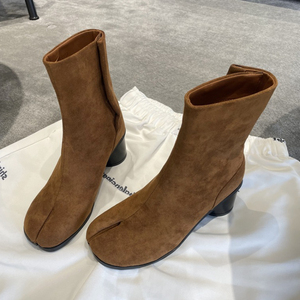 Botines de tacón alto con punta dividida estilo occidental, talla grande 35-42, tacón grueso, zapatos de mujer a la moda, color tostado. - Product Image 4