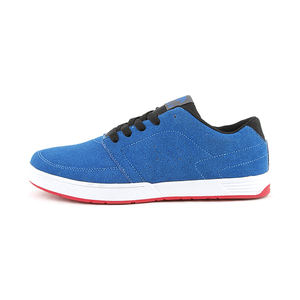 Zapatillas de deporte de gamuza PU moda personalizada zapatos de monopatín para hombres Krasofka - Product Image 1