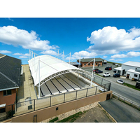 Couverture de terrain de basket-ball en PVDF sur mesure, Toit sportif en membrane tendue durable pour auvent pare-soleil de stade extérieur