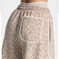 Ensemble de vêtements de sport pour femmes imprimé léopard, soutien-gorge et pantalon de survêtement ample à jambes larges, ensemble deux pièces pour la gym, le yoga, le jogging