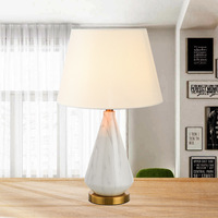 Lampe de table LED protectrice pour les yeux, design nordique, lampe de chevet, abat-jour blanc/noir-gris pour chevet, salon