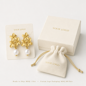 Boucles d'oreilles à clous géométriques en fausses perles florales Lily pour femmes, bijoux élégants et tendance - Product Image 6
