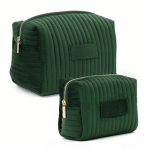 Plusieurs couleurs disponibles, logo personnalisé gravable, trousse de maquillage portable en velours - Product Image 5