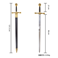 Espada Templaria Medieval de 122 cm con Empuñadura Cruzada y Emblema Religioso 	 Accesorios Metálicos Tallados y Bañados en Oro para Colección
