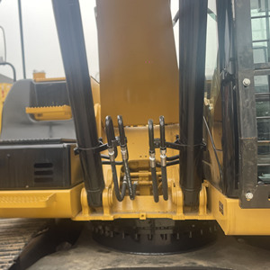 Excavatrice sur chenilles hydraulique Caterpillar d'occasion CAT 325D2L, 25 tonnes, matériel de construction - Product Image 2
