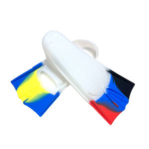 Venta caliente Niños <span class=keywords><strong>Aletas</strong></span> de natación Corto Suave Cómodo Entrenamiento Natación <span class=keywords><strong>Aletas</strong></span> de silicona - Product Image 6