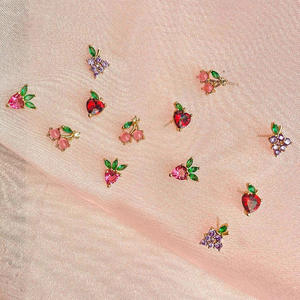 ต่างหูเพทายสีทอง18K ดีไซน์หรูหราคุณภาพสูงเครื่องประดับเพชรคริสตัลน่ารักต่างหูเม็ดเล็กผลไม้สำหรับผู้หญิง - Product Image 5