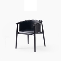 Chaise de salle à manger minimaliste moderne italienne en bois de frêne massif, fauteuil en cuir de selle pour usage domestique, chaise de salon en mousse haute élasticité