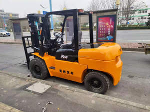 รถยกดีเซล5Ton จากกวางโจว R50อุตสาหกรรมก่อสร้างในจีน