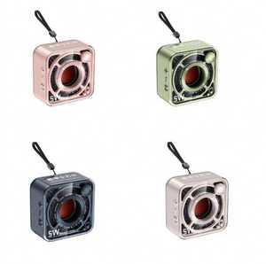 ลำโพงซับวูฟเฟอร์พกพาไร้สายแบบเสียบการ์ด โปร่งใส สำหรับสมาร์ทโฟน - Product Image 2