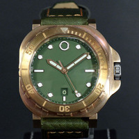 Montres de plongée mécaniques automatiques en laiton de haute qualité, usines de montres pour hommes en chine