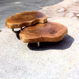 โต๊ะกาแฟไม้จริงทรงโมเดิร์นจาก Live Edge Studio พร้อมตกแต่งด้วยอีพ็อกซี่ - เป็นมิตรกับสิ่งแวดล้อมและทนทาน รับประกัน 5 ปี เฟอร์นิเจอร์ห้องนั่งเล่น - Product Image 1