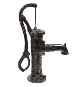 <span class=keywords><strong>Pompe</strong></span> à <span class=keywords><strong>eau</strong></span> de jardin en fonte <span class=keywords><strong>ancienne</strong></span> vintage - Product Image 1