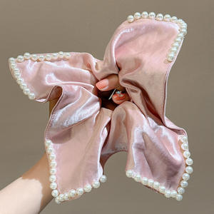 Diadema Cuadrada Grande de Color Sólido Retro con Perla para Mujer - Product Image 4