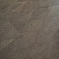 Parquet carré en chêne blanc à motif nœud chinois, revêtement de sol composite en bois massif multicouche, dalles de sol en bois d'ingénierie gris