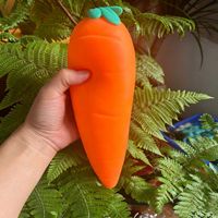Nouveauté 2026 : Jouet Squishy Géant en TPR en forme de Carotte, Parfumé, à Remontée Lente pour le Soulagement du Stress