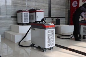 Machine de nettoyage au laser pulsé BOGONG BGC-500 500W, refroidie par air, source laser JPT - Product Image 6