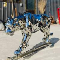 Sculpture animale extérieure brillante Statue léopard géométrique en acier inoxydable argenté