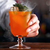Verres à cocktail en gros, gobelets à jus, verres à eau, flûtes à brandy, verres à vin pour bar, restaurant et usage domestique