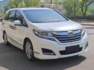 Honda Elysion 2016 de 7 Plazas, Puertas Corredizas Eléctricas Dobles, LED, 4 Bolsas de Aire, 3 Asientos de Cuero, Manual, <span class=keywords><strong>Macpherson</strong></span> Doble - Product Image 3