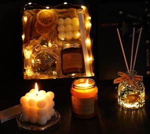 Wholesale Valentines Day <strong>Gift</strong> <strong>Set</strong> Scented Bubble <strong>Candle</strong> and Valentines Scented <strong>Candle</strong> <strong>Set</strong> with Luxury Box - Product Image 4
