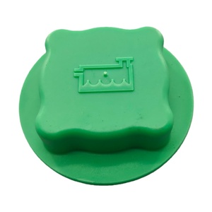 Pièces détachées de camion de haute qualité 1674083 1542591 Couvercle de réservoir d'expansion pour camion Volvo 11110410 1676400 1674916 Réservoir d'expansion - Product Image 1