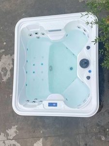 Baignoire <span class=keywords><strong>Jacuzzi</strong></span> en Acrylique <span class=keywords><strong>avec</strong></span> Robinet Cascade, Éclairage <span class=keywords><strong>LED</strong></span> et Contrôle Balboa pour Usage Commercial - Product Image 6