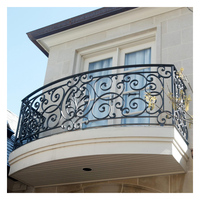 Rampe de balcon en fer forgé sur mesure