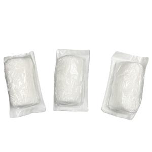 ม้วนผ้าพันแผล krolix, ผ้าฝ้าย100%, 6ชั้น, 4-1/2 "x 4-1/8 yds. ขนาดใหญ่ (แพ็ค12) - Product Image 1