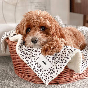 ผ้าห่มผ้าสักหลาดพิมพ์ลายสุนัขผ้าขนแกะออกแบบได้ตามต้องการ - Product Image 3