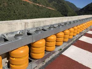 Стандарт ISO, безопасный Дорожный транспорт, безопасность при качении, защитный барьер для безопасности дорожного движения, роликовый барьер для дорожного ограждения - Product Image 3