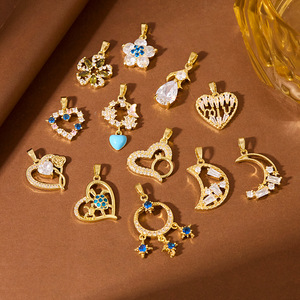 HD0553 2026 Nouveaux Breloques Multi-Designs Cœur et Étoile |   Pendentif en laiton plaqué or 18 carats micro-pavé de zircon pour la fabrication de bijoux - Product Image 2