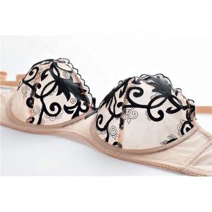 Fabricant de <span class=keywords><strong>lingerie</strong></span> sexy, nouveau soutien-gorge et culotte romantiques pour femmes - Product Image 2