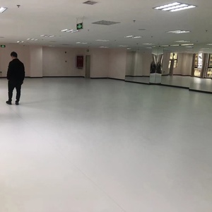 Pavimentazione in PVC Vinilico Impermeabile Ecologico Antiscivolo Stile Sportivo per Danza <span class=keywords><strong>e</strong></span> Palestra Moderno <span class=keywords><strong>Bianco</strong></span> <span class=keywords><strong>Nero</strong></span> 1,8m - Product Image 2