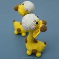 Girafe en crochet faite à la main, mignonne et tendance, pendentif porte-clés girafe en crochet, objets décoratifs