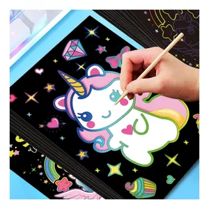 Libro de actividades para colorear de unicornio mágico para niños, juegos de Arte de plantilla de papel para rascar, 9 piezas, tarjetas de arte para rascar de arcoíris mágico - Product Image 1