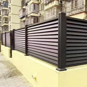 Hạt Gỗ Nhà Máy Trực Tiếp Cung Cấp Vườn Ép Đùn Nhôm Hợp Kim Ban Công An Toàn Batten Hàng Rào Thanh Cổng - Product Image 1