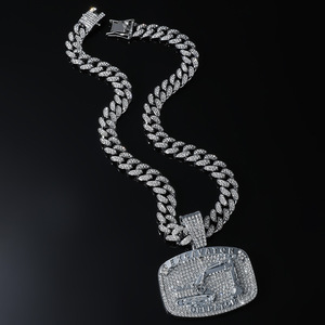 Nouveau Collier Pendentif Géométrique Rectangulaire Simple Style Hip-Hop pour Hommes en Alliage, Vente en Gros de Bijoux Tendance 2026 - Product Image 4