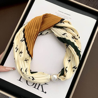 ALICE OEM Anneau de foulard en soie simulée à imprimé numérique froissé style Paris, avec fermoir magnétique et perle, pour foulard tour de cou