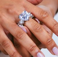 Luxe nieuwe mode ijs-uitgevoerde bling waterdruppel roze pinky bling CZ ringen voor meisjes vrouwen charme Valentijnsdag sieraden cadeau