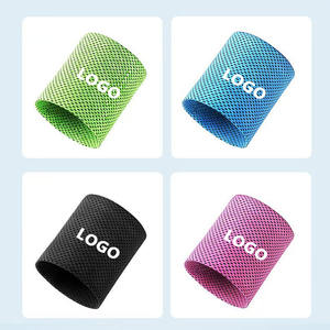 המפעל הסיטונאי עיצוב ארוגים רקמה כף היד תמיכה חבק כותנה כדורגל ספורט צמיד צמיד עם לוגו מותאם אישית - Product Image 2