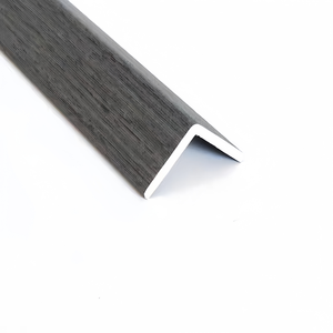 Revêtement <span class=keywords><strong>d</strong></span>'<span class=keywords><strong>angle</strong></span> et bandes <span class=keywords><strong>d</strong></span>'<span class=keywords><strong>angle</strong></span> modernes en PVC/WPC <span class=keywords><strong>pour</strong></span> panneaux muraux de villa - Étanche, écologique, installation facile - Product Image 3