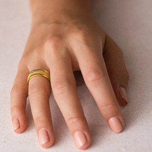 Set di anelli geometrici a incrocio da donna, gioielli di lusso minimalisti alla moda, accessorio quotidiano. - Product Image 3