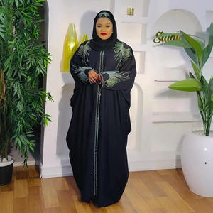 Thobe Islamico <span class=keywords><strong>Bianco</strong></span> di Alta Qualità per Uomo Marocchino e Saudita, Vendita all'Ingrosso, Traspirante in Poliestere, Manica Lunga, Servizio OEM - Product Image 5