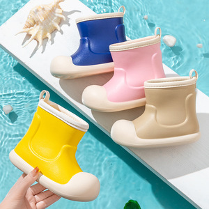 Bottes de pluie pour enfants vêtements de plein air imperméables jour de pluie anti-dérapant épaissi résistant à l'usure enfants bottes de pluie <span class=keywords><strong>parent</strong></span>-enfant pour les enfants - Product Image 1