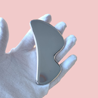 Outil IASTM en acier inoxydable, forme de lèvre, Gua Sha pour lifting du visage, grattoir de fascia en métal de qualité médicale, avec prise
